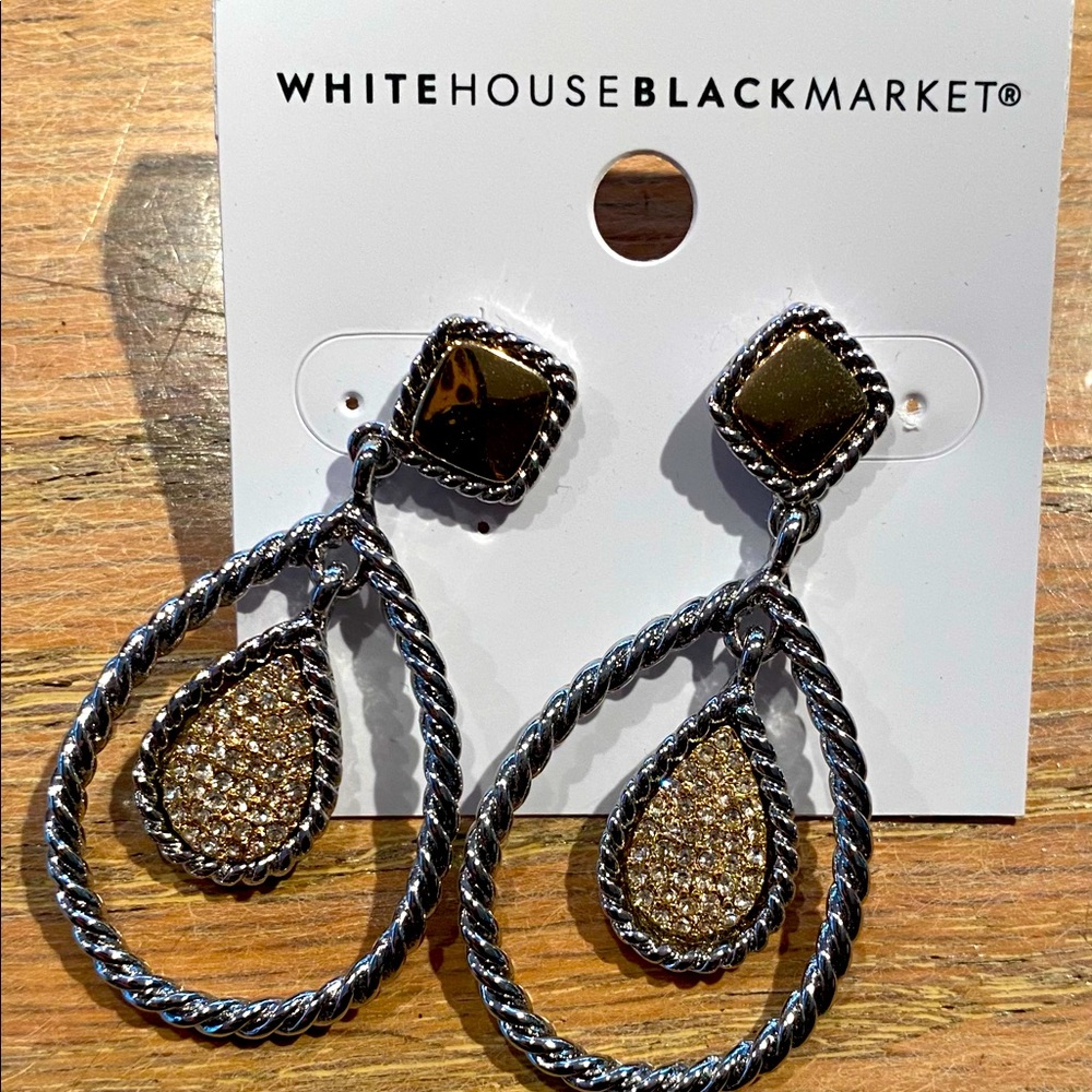 Gorgeous WHBM Teardrop gold/silver earrings, 2”
